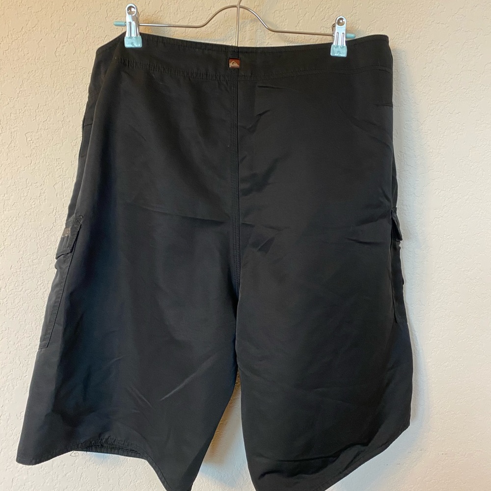 Quick Silver Board Shorts swim trunks - Picture 5 of 7